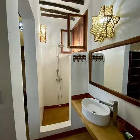 Zuzanu House Bed & Breakfast Nungwi Exterior photo